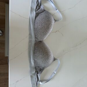 Victorias Secret PINK wireless push up bra